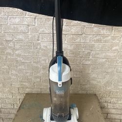 Black & Decker Vacuum Cleaner 