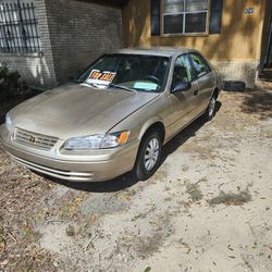 Toyota camrys for sale