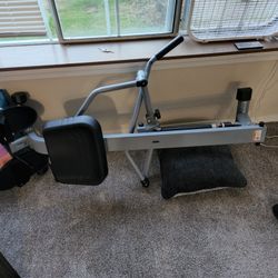 ROWING MACHINE