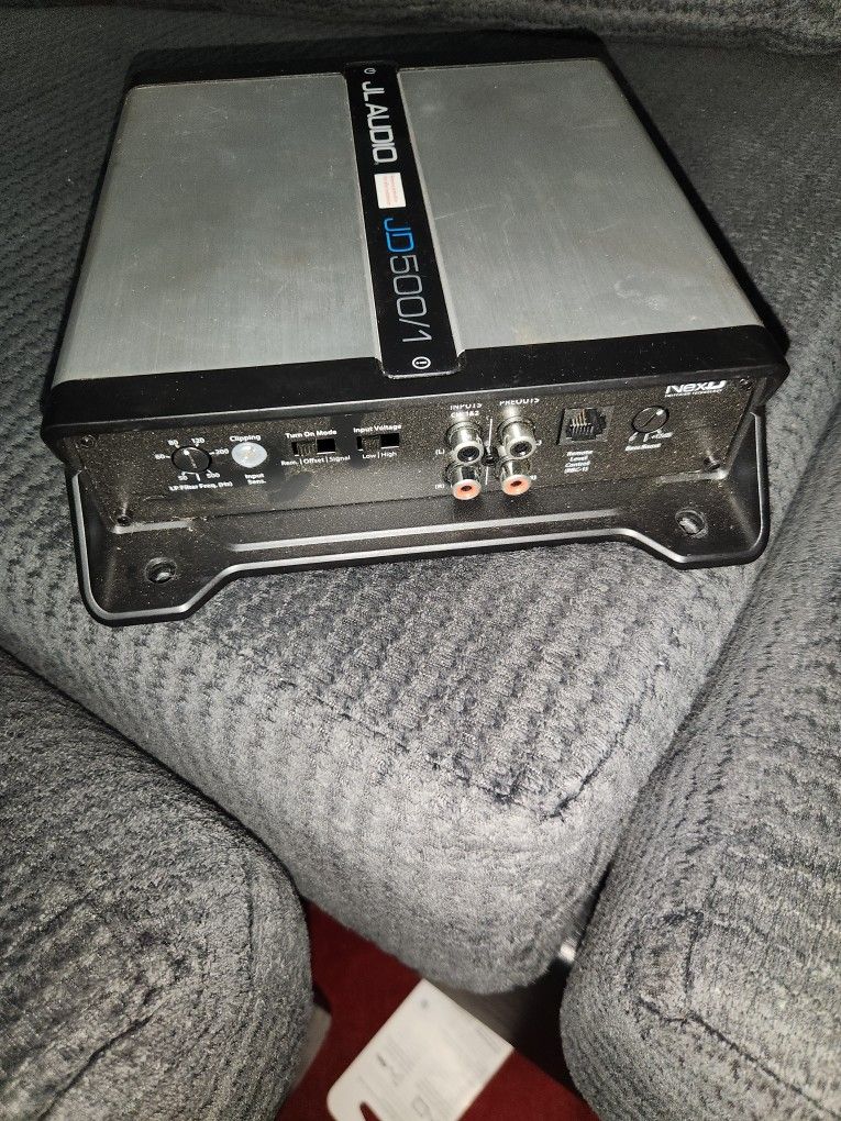 Car Amplifier