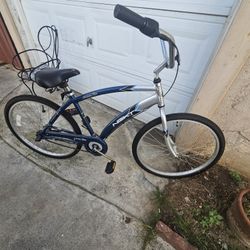 Monterey Bay 3 Speed NEXT bike