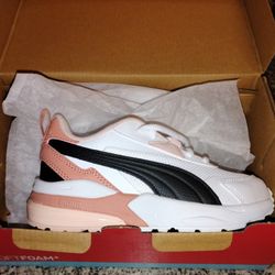 GIRL'S PUMA SOFT+ FOAM SHOES
