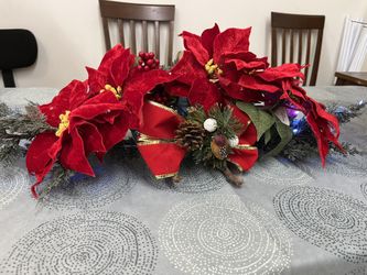 Noche Buenas Center Piece