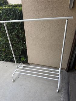 Metal Hanger rack