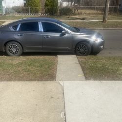 2014 Nissan Altima no issues