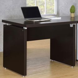 ❇️ Office Desk, Cappuccino Color, 39 inches, New in the Box.