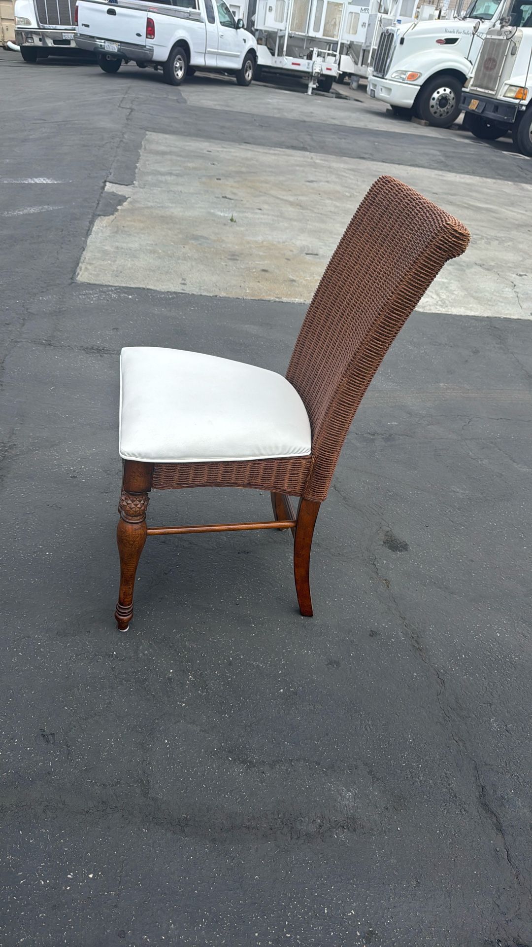 4 Counter Stools