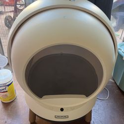PetSafe Smart Spin Self-Cleaning Cat Litter Box 