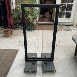 19” Rack / Server Rack W/ Hooks
