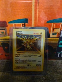 -1999 base set shadowless zapdos holo