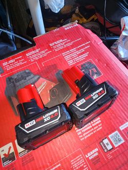 Firm Price🛑 Milwaukee M12 3.0 & 4.0 batteries used LikeNew. Precio Firme🛑