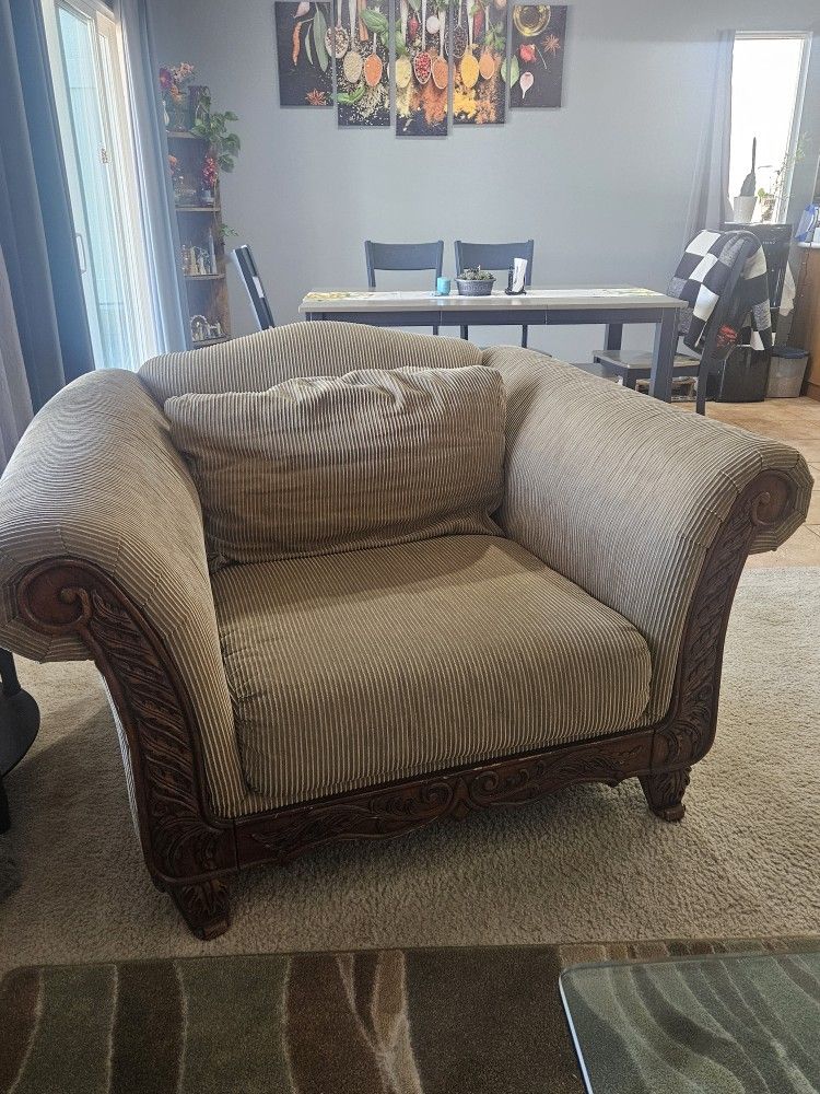Large Arm Chairs