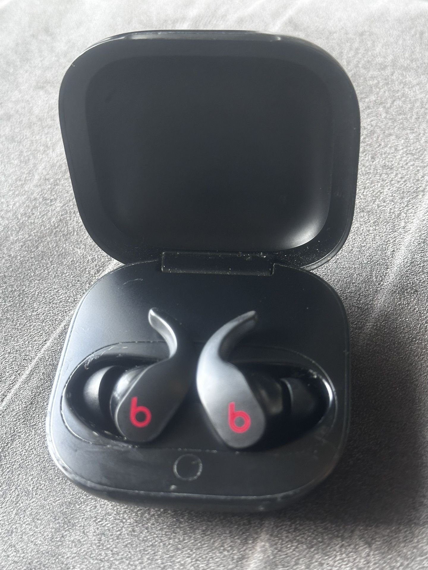 Title: Beats Fit Pro Wireless Earbuds – Black (With Case) OBO