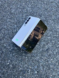 Samsung Z Fold 4 - Factory Unlocked - Gold