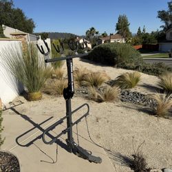 North Shore Racks 4-Bike Hitch Rack – Excellent Condition