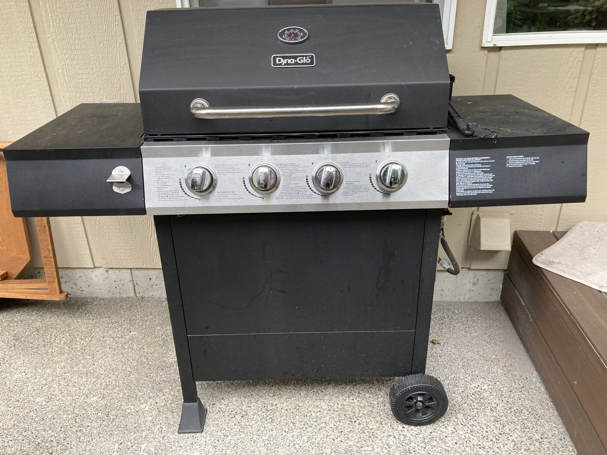 Barbecue For Sale with Propane tank
