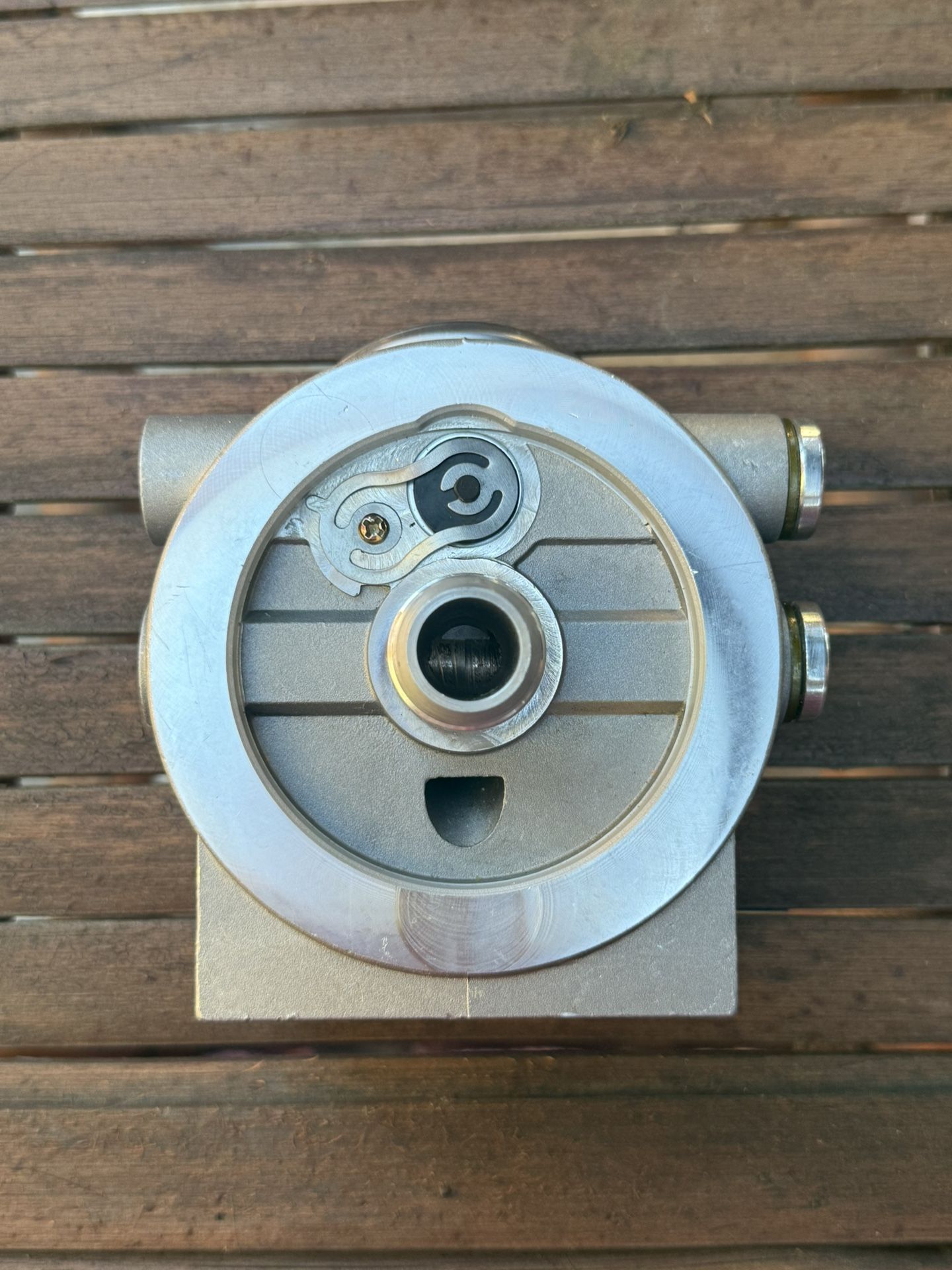 Fuel Filter Housing For New Holland Engine 675TA Tractor 8(contact info removed)A 8(contact info removed)A