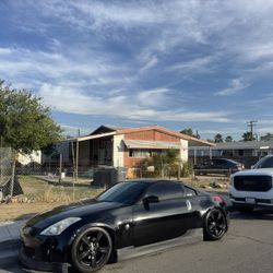 2004 Nissan 350z