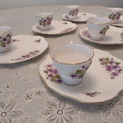 Royal Vale Plates And Cups 