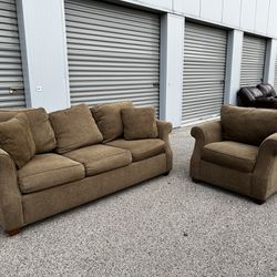 Beautiful Brown Couch and Chair! ***Free Delivery***
