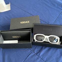 VERSACE SUNGLASSES
