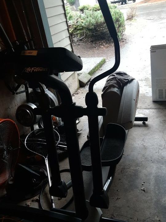 elliptical