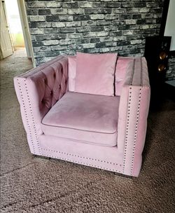 Velvet Upholstered Button Tufted Chair - Pink