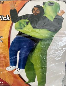 Alien Pick Me Up Halloween Costume!🎃