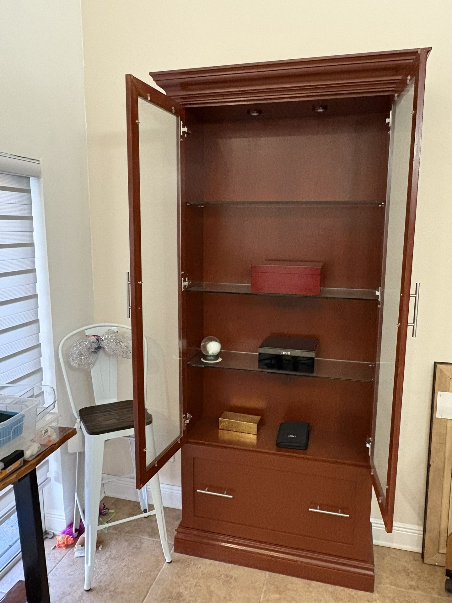 Elegant 90" Bookcase – Strong Glass Shelves & Ample Storage