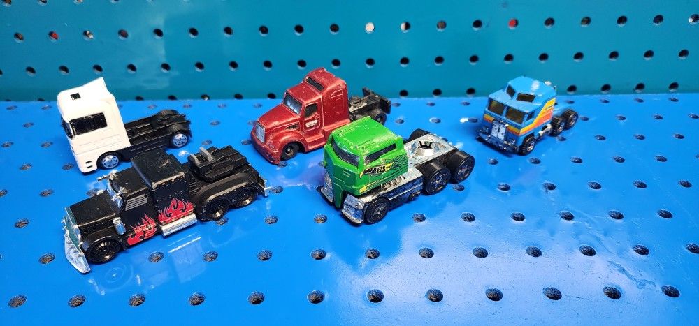 Big Rig Die Cast Truck Bundle 1:64 Scale