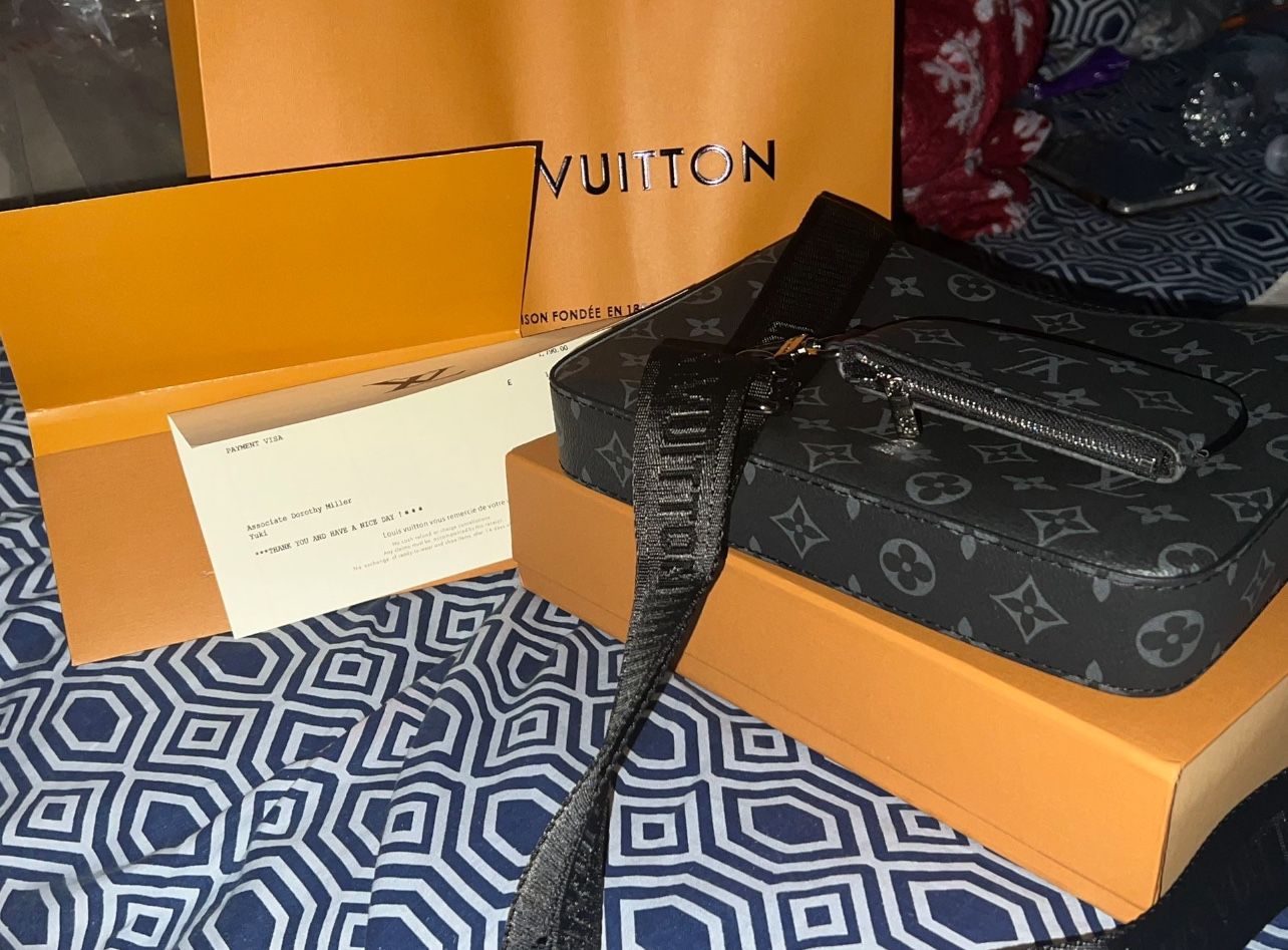 Louis Vuitton Messenger Trio Bag