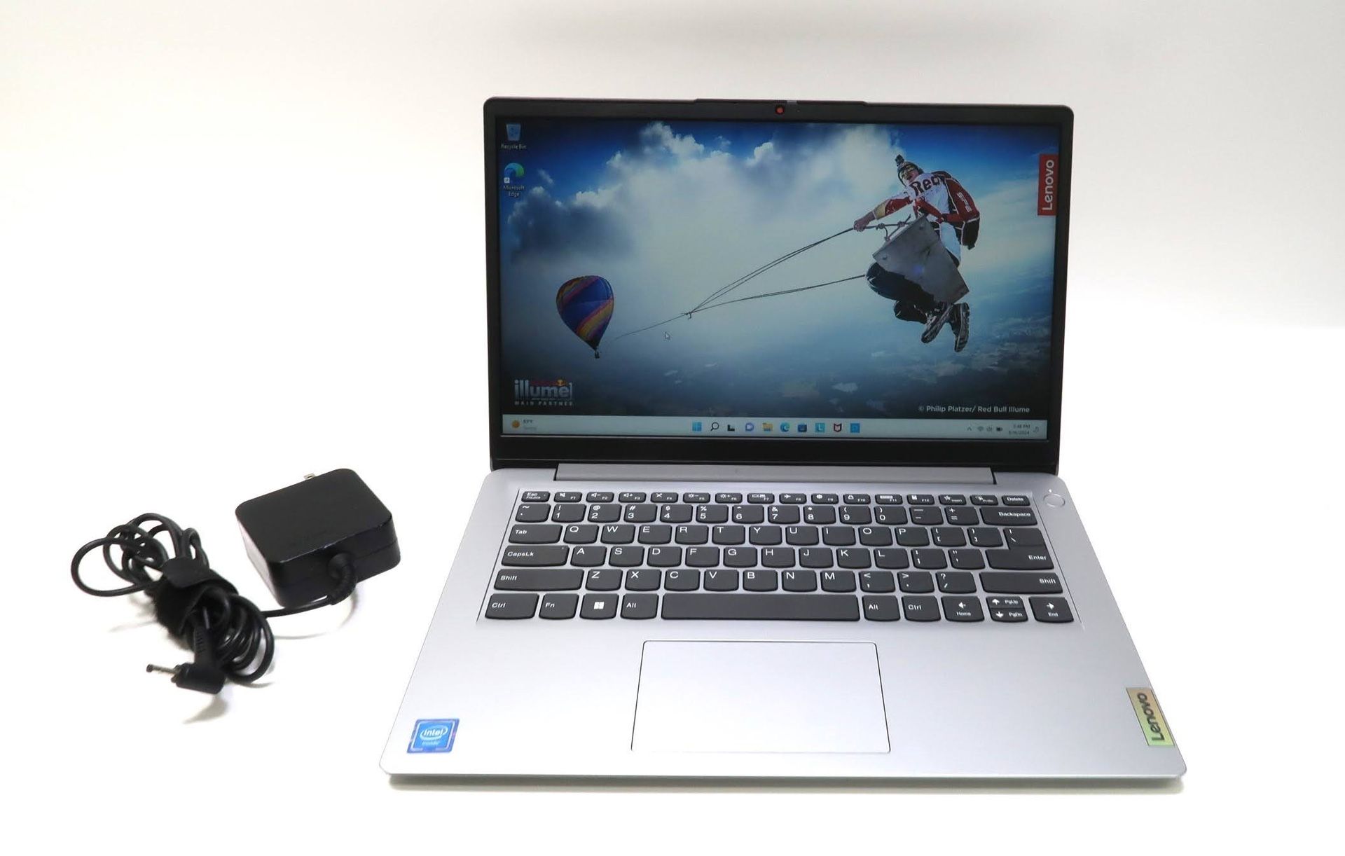 Lenovo IdeaPad 14.1" Laptop 4gb 64gb eMMC