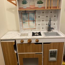 KidKraft Taverna Wooden Play Kitchen 