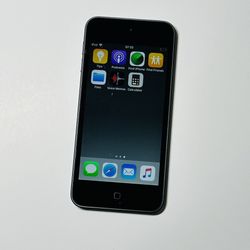 iPod Touch 6 Space Gray 32GB HT485