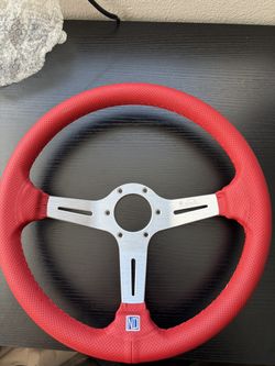 Nardi Style Red Steering Wheel