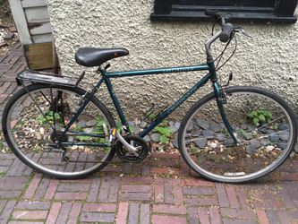 Specialized Crossroads bicycle