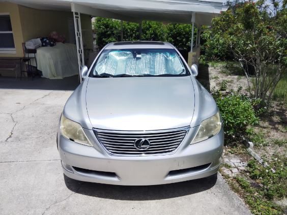 2007 Lexus LS 460