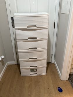 2 Drawers