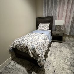Twin Bed 