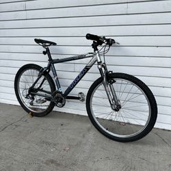 Trek Men’s Mountain Bike