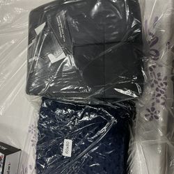 Brand new Weighted Blanket (20lbs 60"x80" Queen Size) with cover Cooling Breathable Heavy Blanket