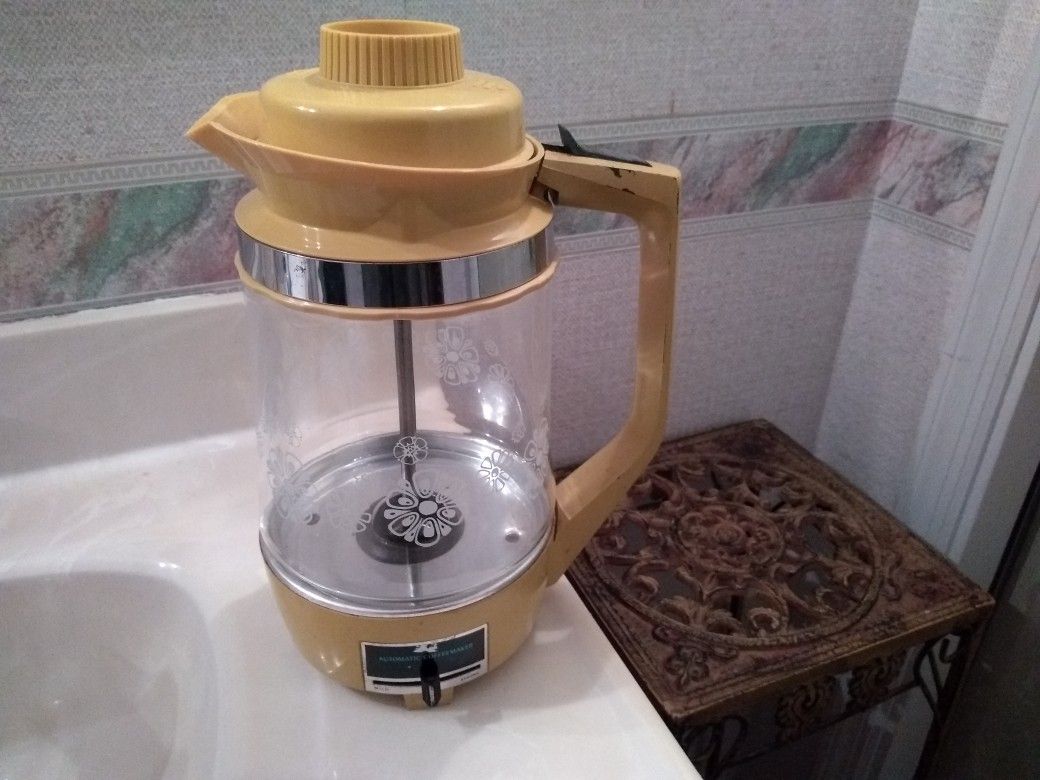 Antique 10- Cup Coffee Pot