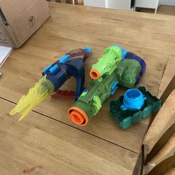 Marvel Nerf Guns- Captain marvel And The Hulk 