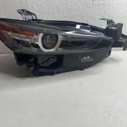 2018-2019-2020-2021Mazda 6 Right Headlight OEM 