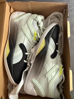 Puma shoes size 8
