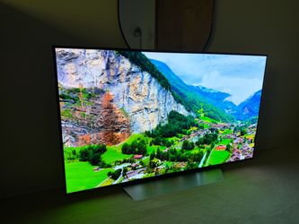 LG 55-inch 4K Ultra HD Smart OLED
