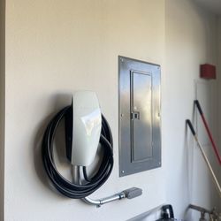 Fast EV Charging, Tesla Charger & Nema 14-50 Outlets!