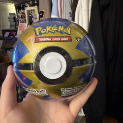 Pokemon Evolving Skies Quick Ball Tin