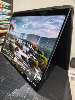 Samsung Galaxy Book 3 Pro 360 16" AMOLED i7 1TB - $499