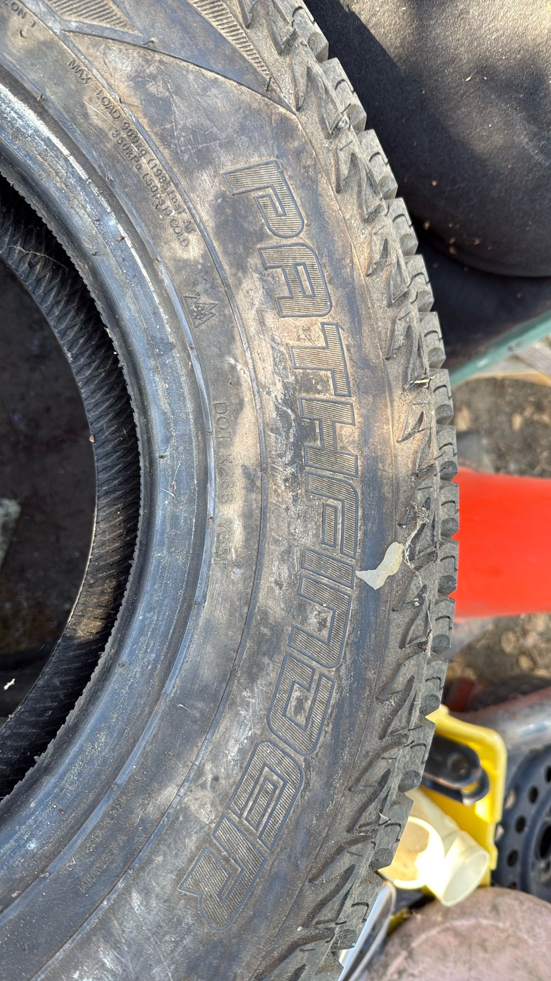 Pathfinder 30x9.50R15 $50